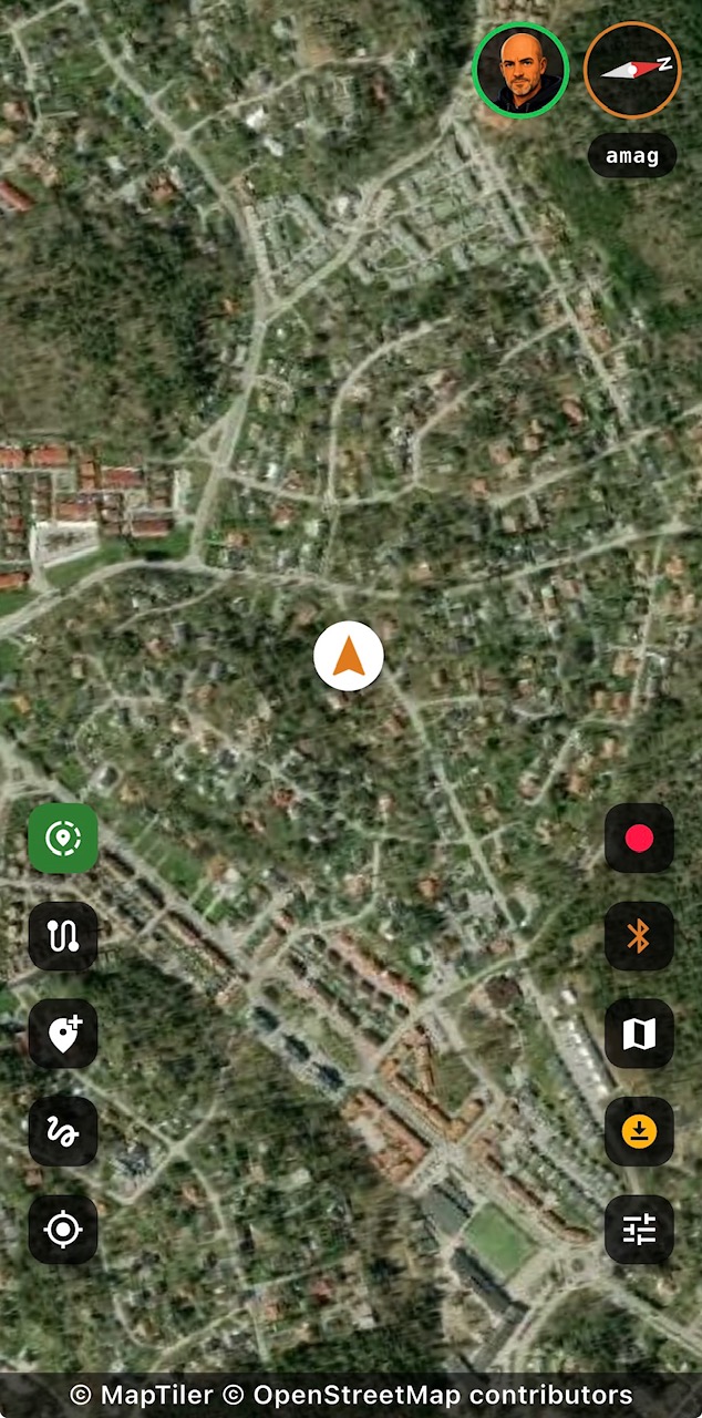 4x4buddy satellite map layer on a phone